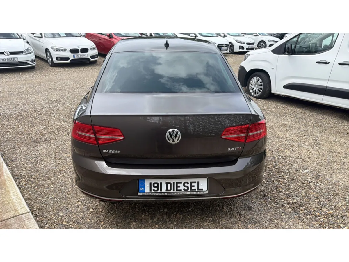 Volkswagen Passat 2.0tdi highline auto - Image 6