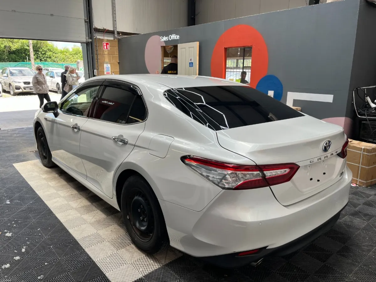 Toyota Camry 2019 TOYOTA CAMRY G HYBRID 2.5 AUTOMA - Image 4