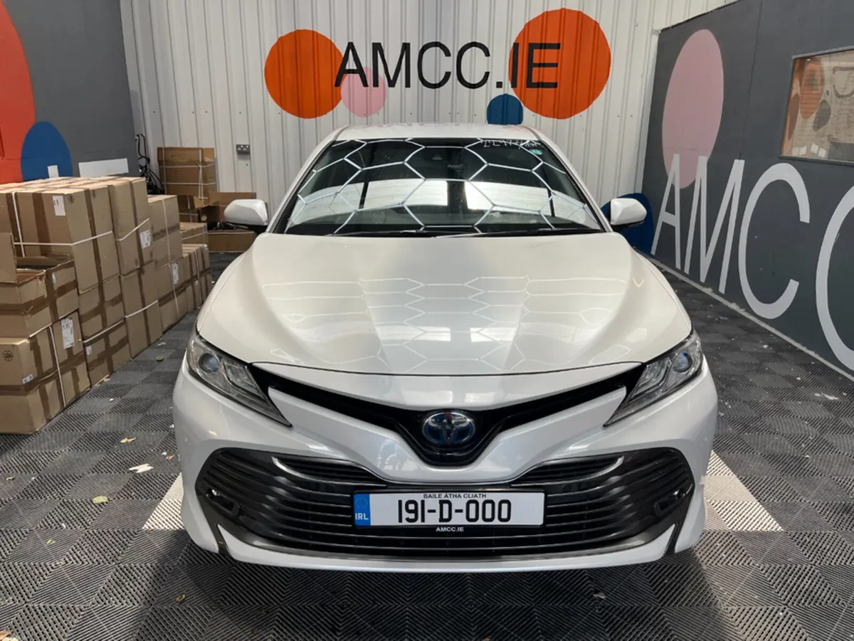 Toyota Camry 2019 TOYOTA CAMRY G HYBRID 2.5 AUTOMA - Image 6