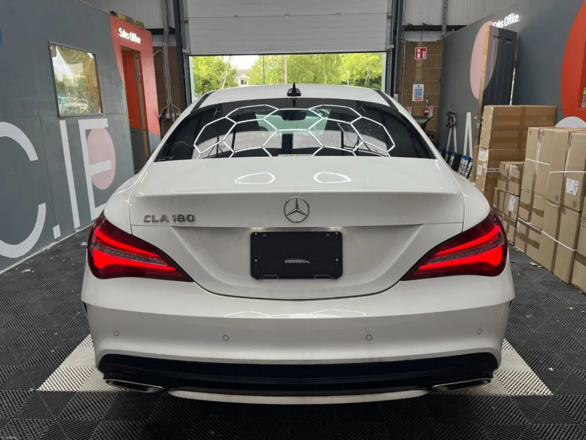 Mercedes-Benz CLA 2019 MERCEDES-BENZ CLA180 1.6 AU - Image 3