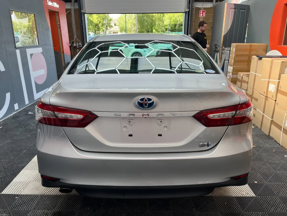 Toyota Camry 2019 TOYOTA CAMRY G 2.5 AUTOMATIC / C - Image 3