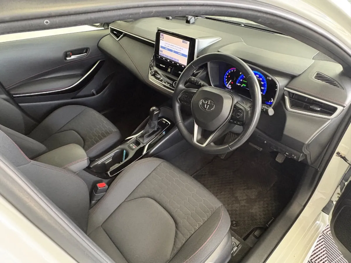 Toyota Corolla *TOTOTA COROLLA SPORT HATCHBACK*PET - Image 6