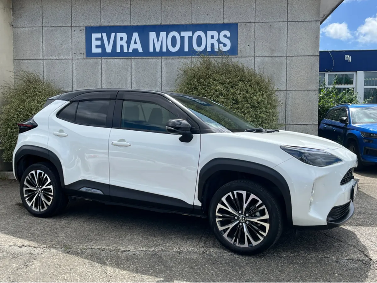 Toyota Yaris Cross G HYBRID AUTOMATIC 1.5 PETROL / - Image 3