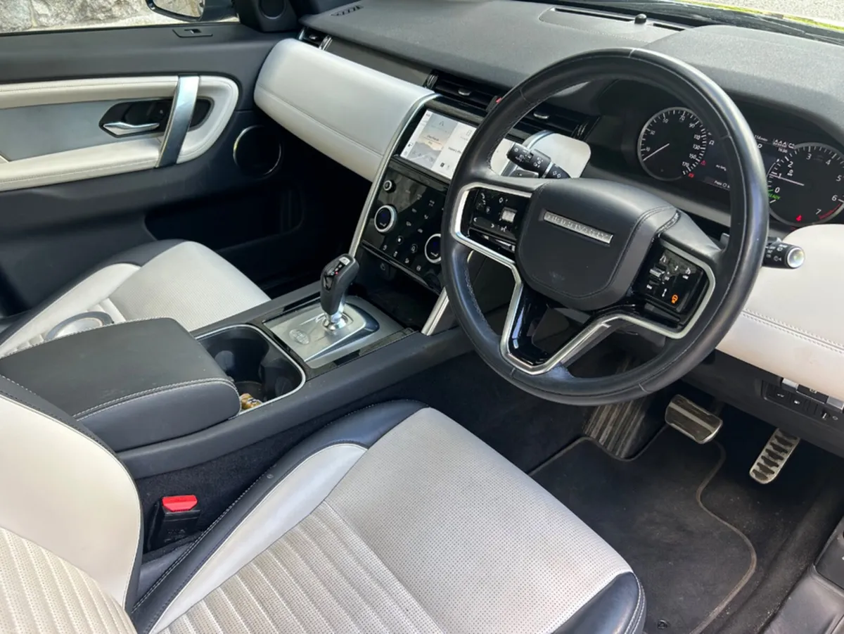 Land Rover Discovery Sport SPORT R-DYN HSE P R-DYN - Image 6