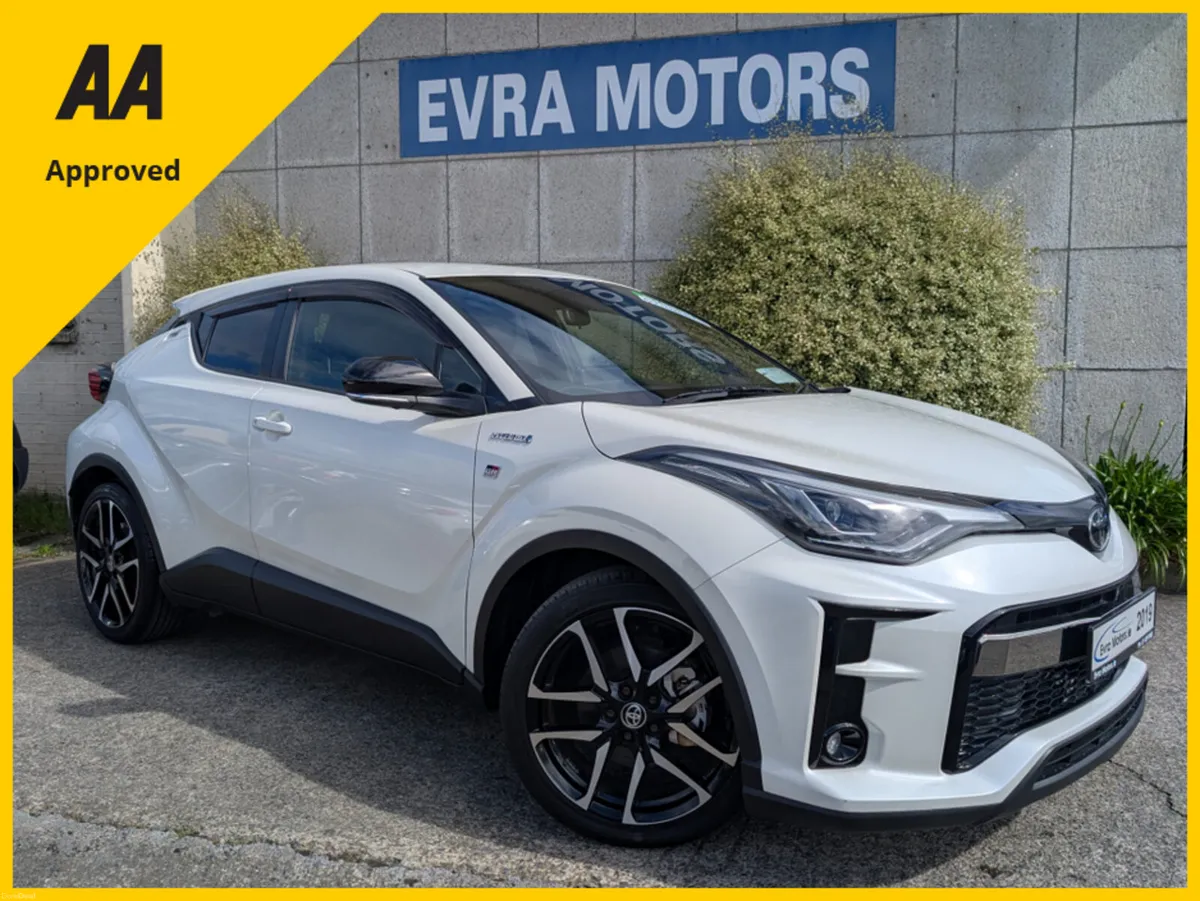 Toyota C-HR GR SPORT AUTOMATIC HYBRID 1.8 PETROL / - Image 1