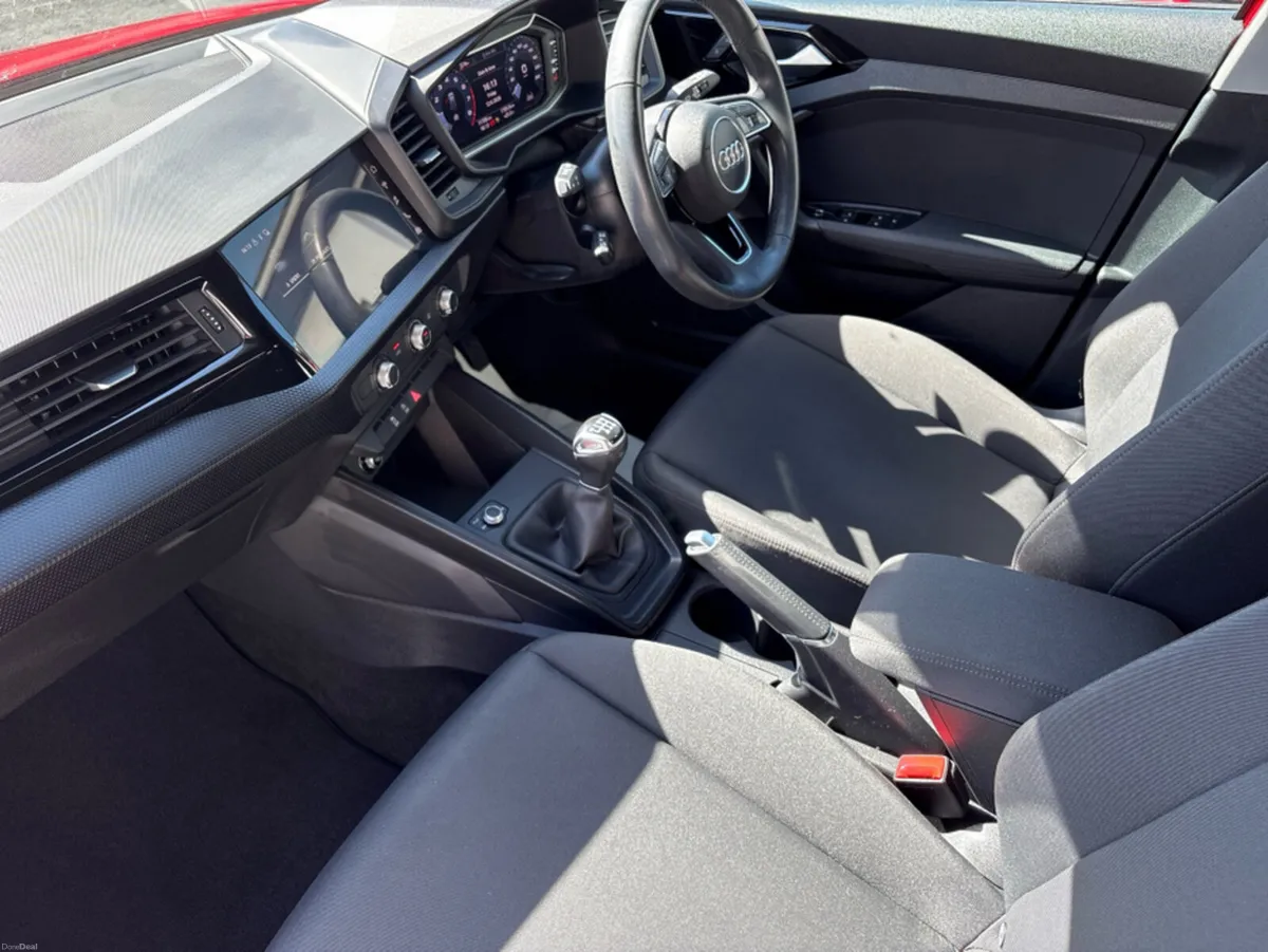 Audi A1 1.0ltr TFSI SE 110BHP SPORTBACK - Image 3