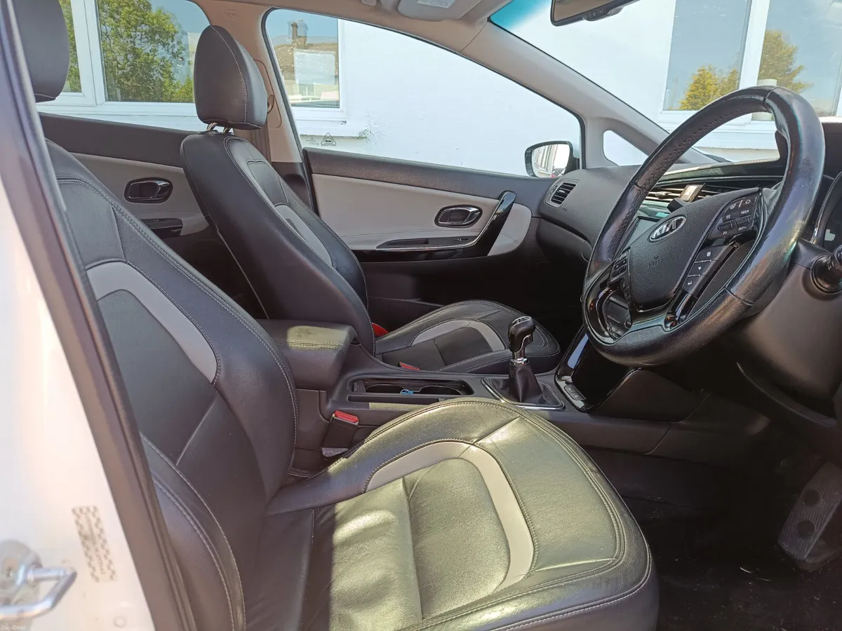 Kia Ceed 2017 HIGH SPEC - Image 6
