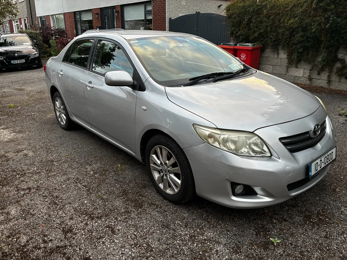 Toyota Corolla - Image 2