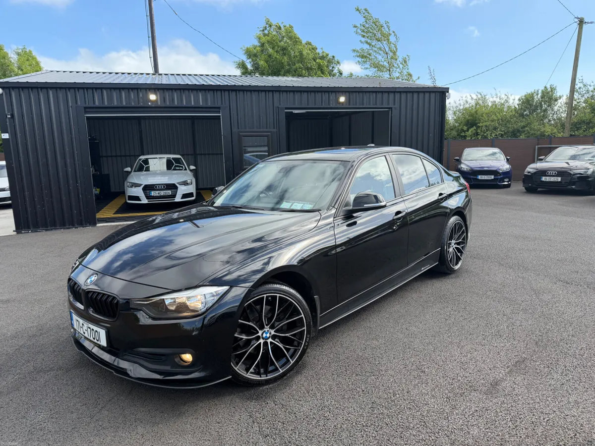 BMW 320d 2017 xdrive Manual - Image 1