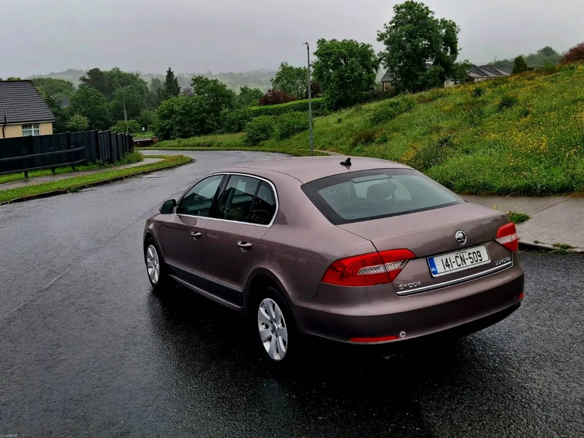 SKODA SUPERB 141 1.6 TDI MODEL HIGLINE. - Image 4