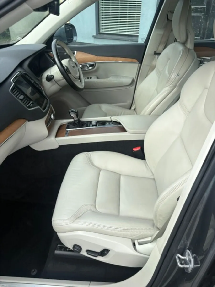 Volvo XC90 2018 - Image 4
