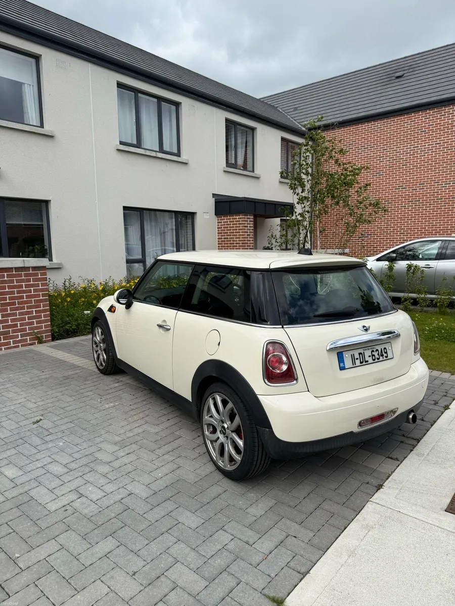 Mini Cooper - Image 3