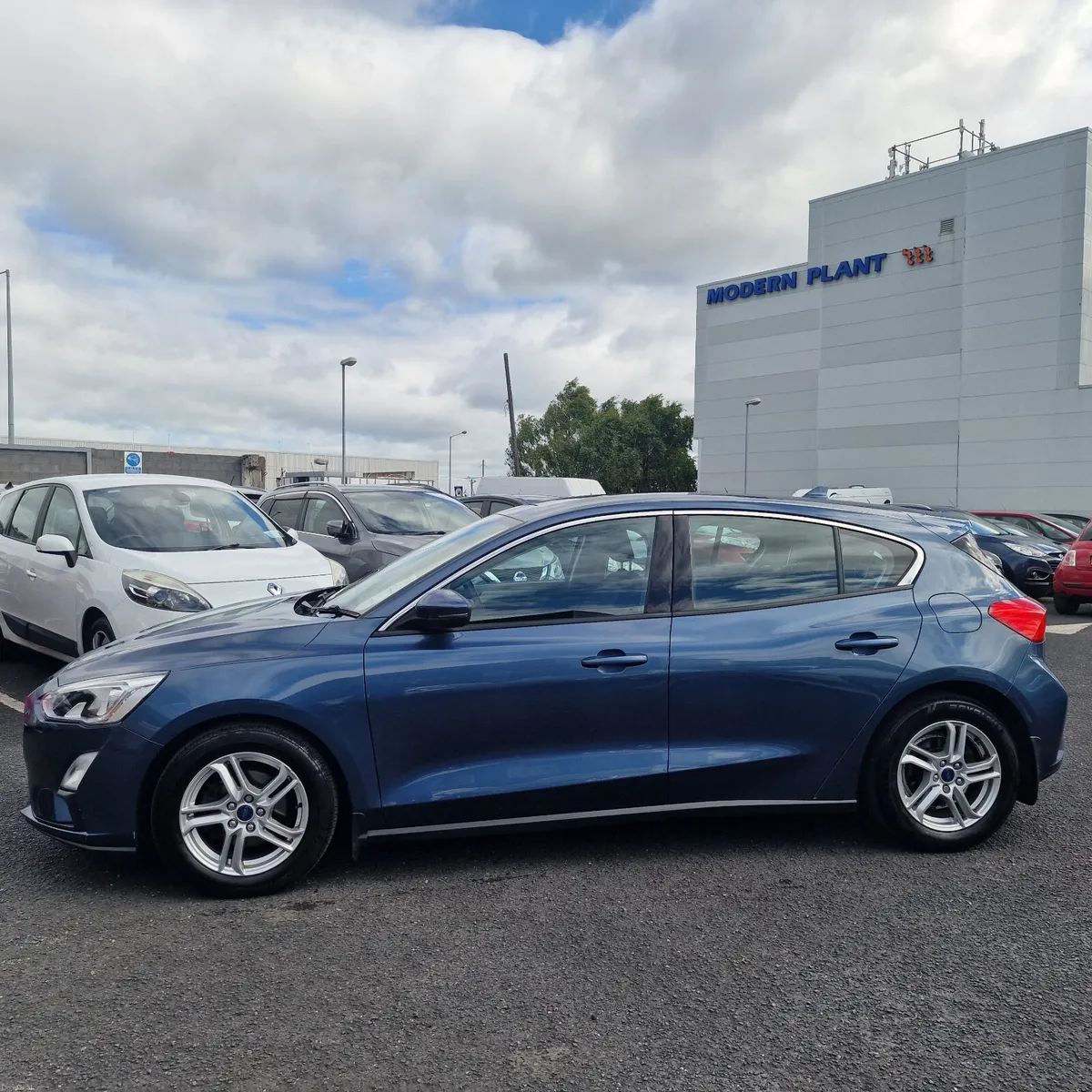 Ford Focus 2019 1.5 TDCi 120PS Zetec - Image 2