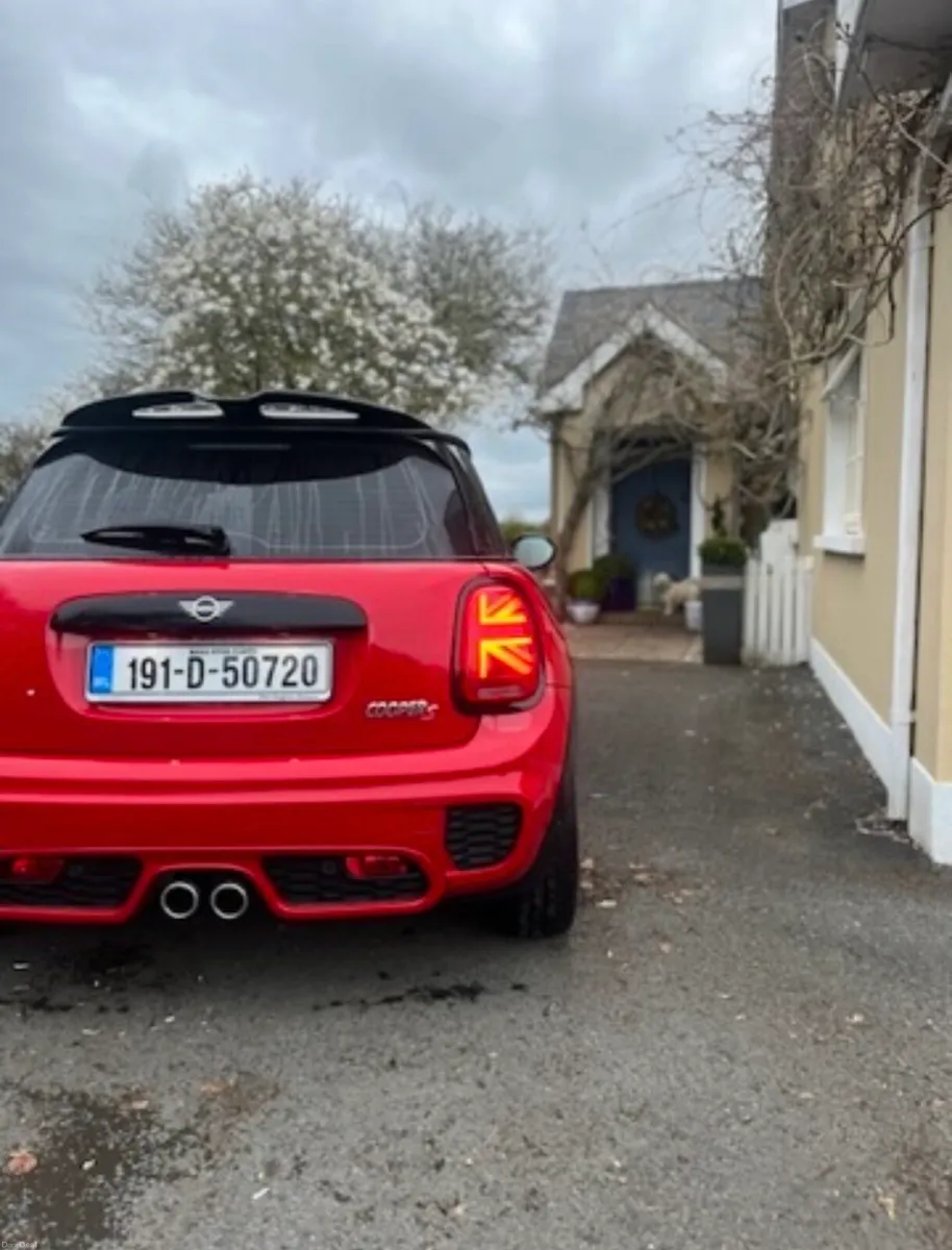 2019 Mini Cooper JCW - Image 2