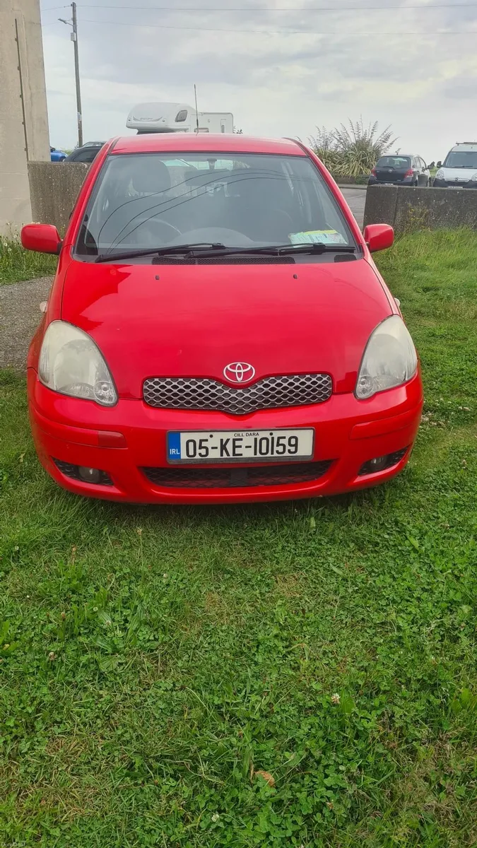 Toyota Yaris 2005 - Image 6