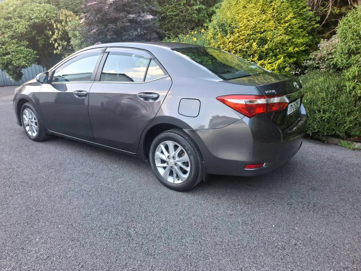 Toyota Corolla 2017 - Image 4