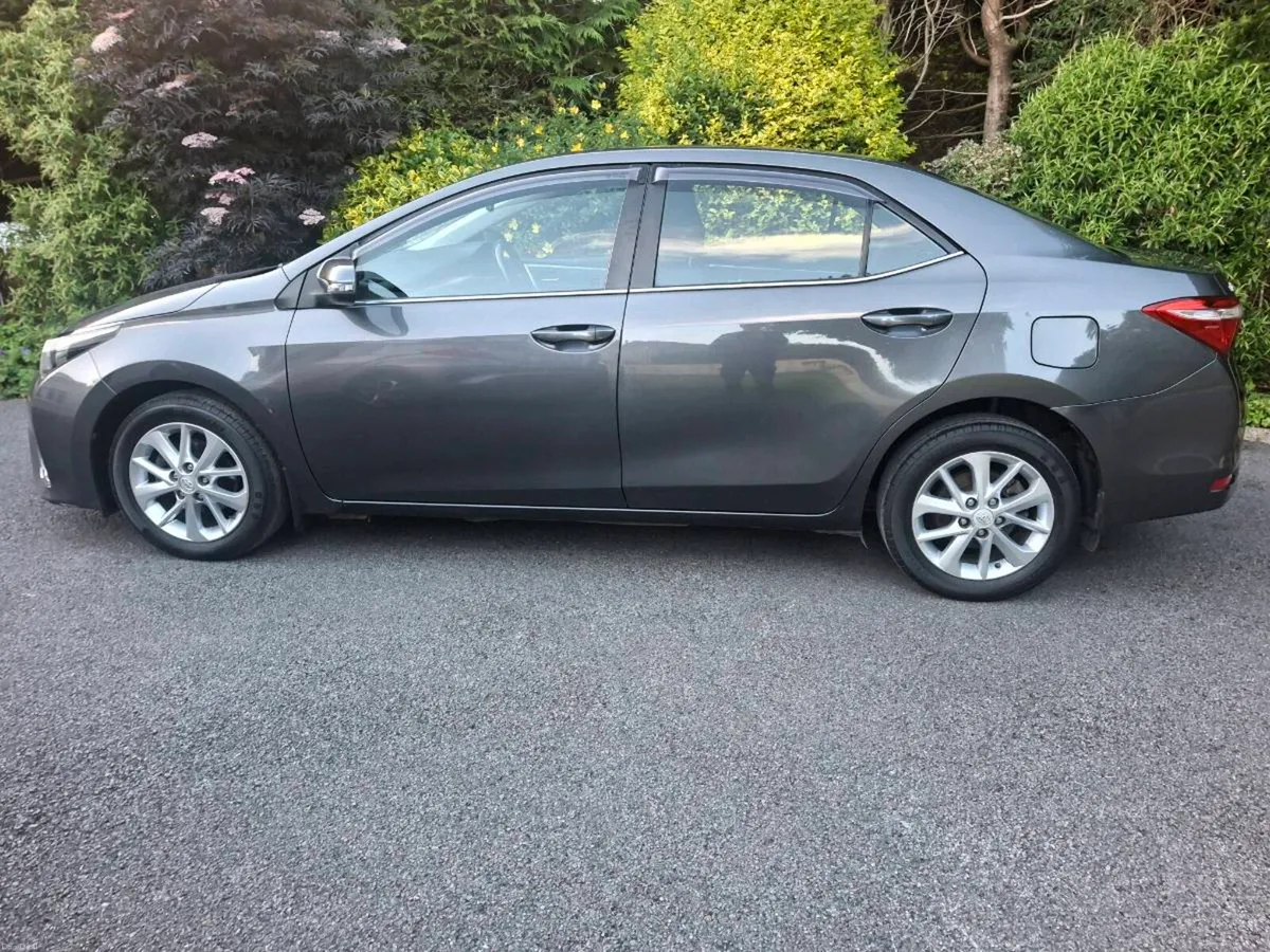 Toyota Corolla 2017 - Image 6