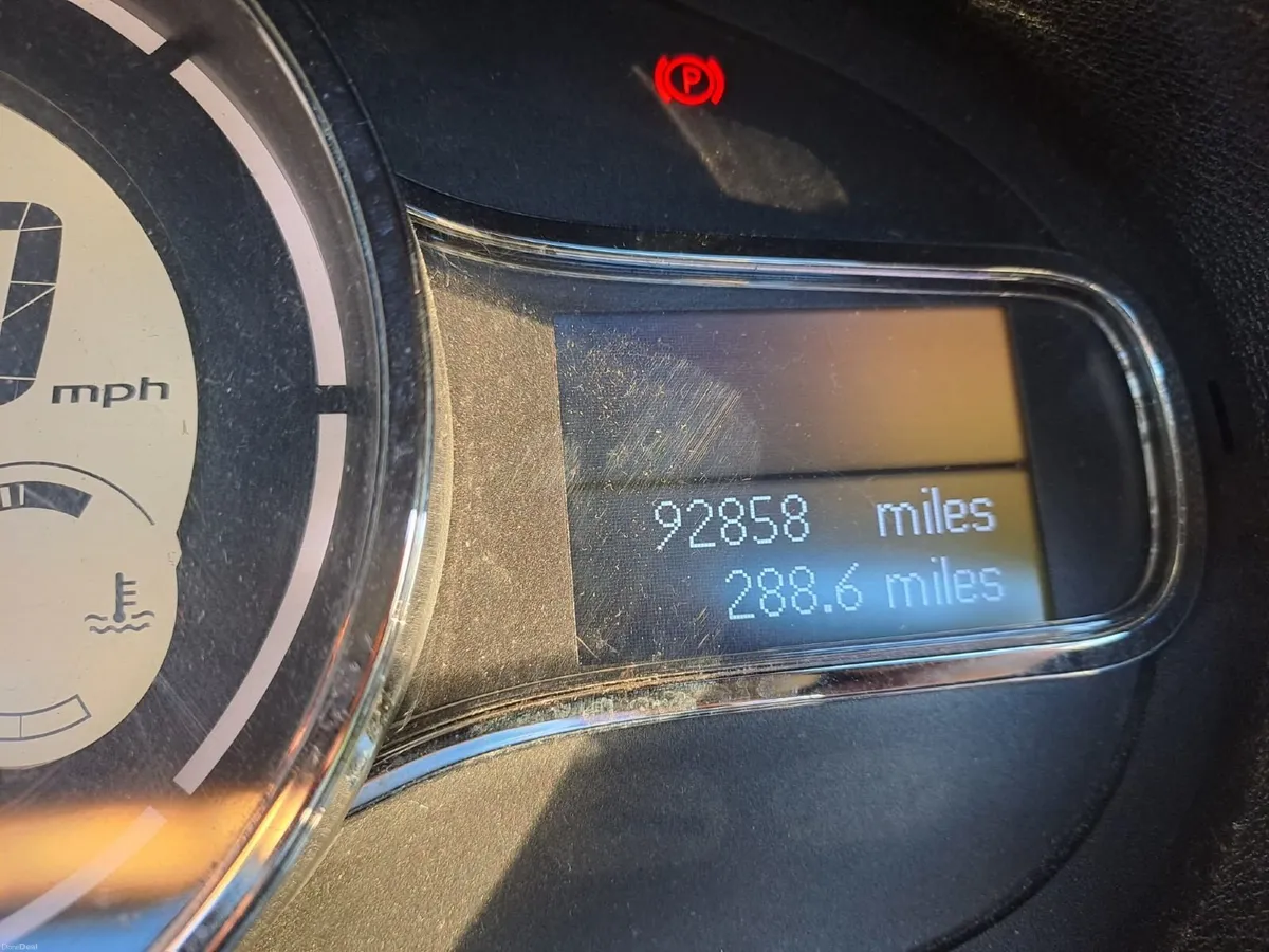 Renault Megane 2014 - Image 5