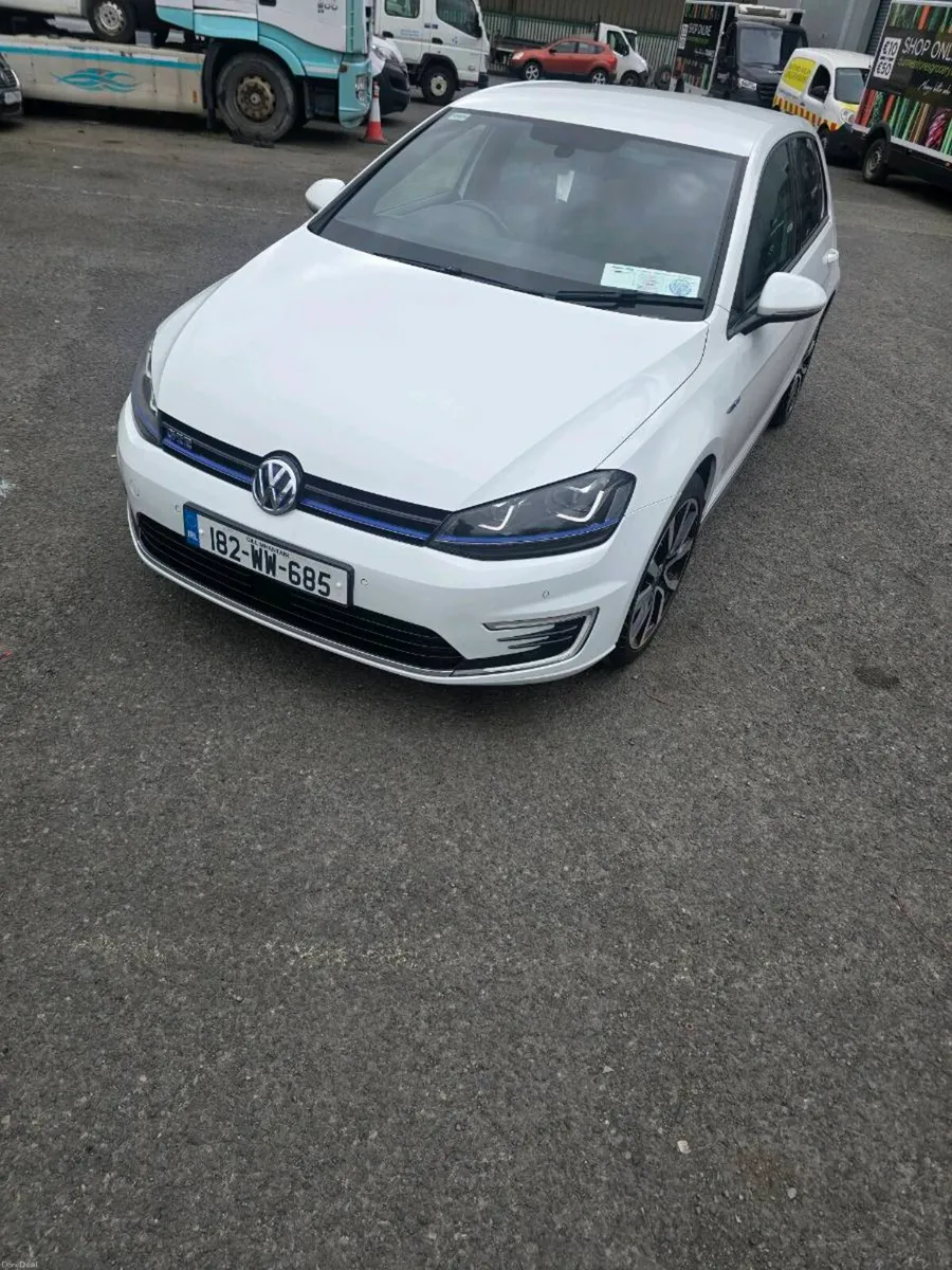 Vw golf GTE - Image 2