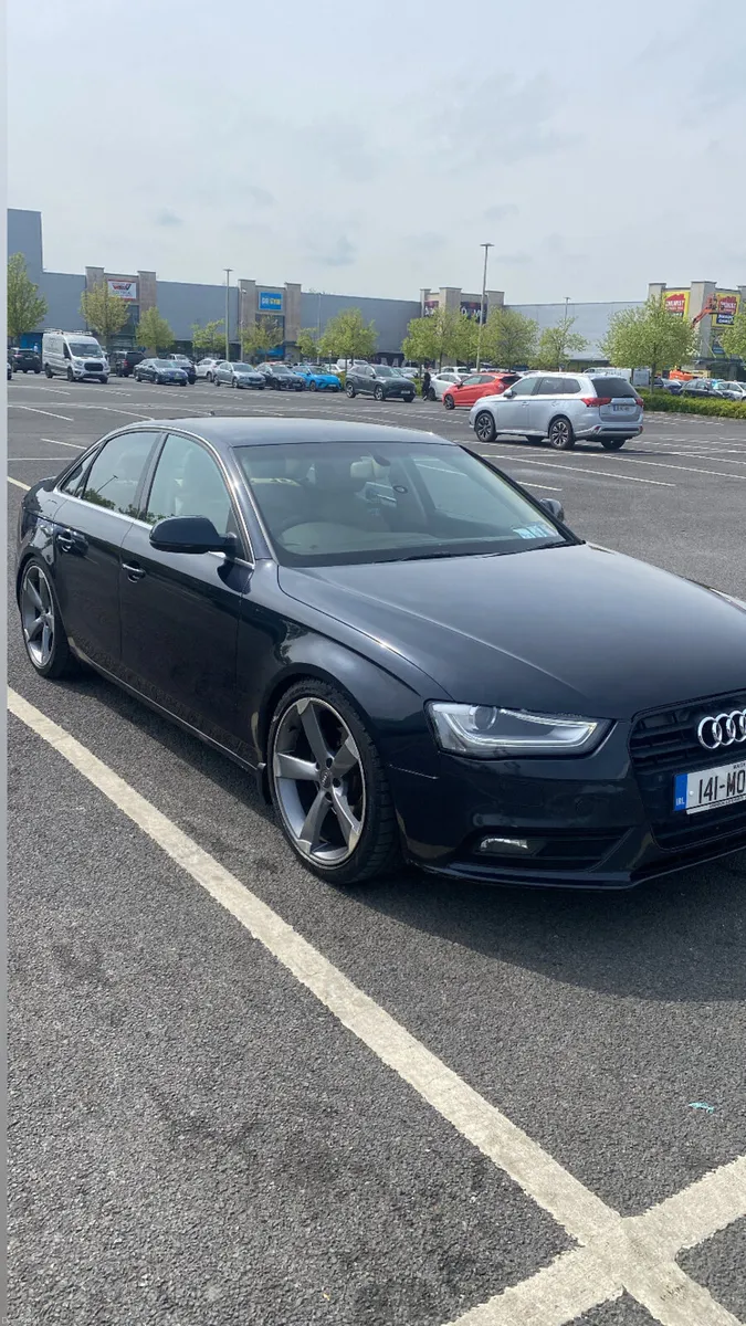 Audi A4 2014 Navy 2.0 TDI - Image 1