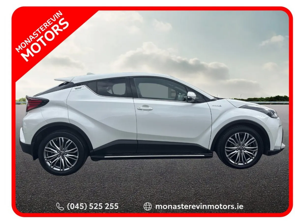 Toyota C-HR 1.8 HYBRID SOL 4DR AUTO - Image 3