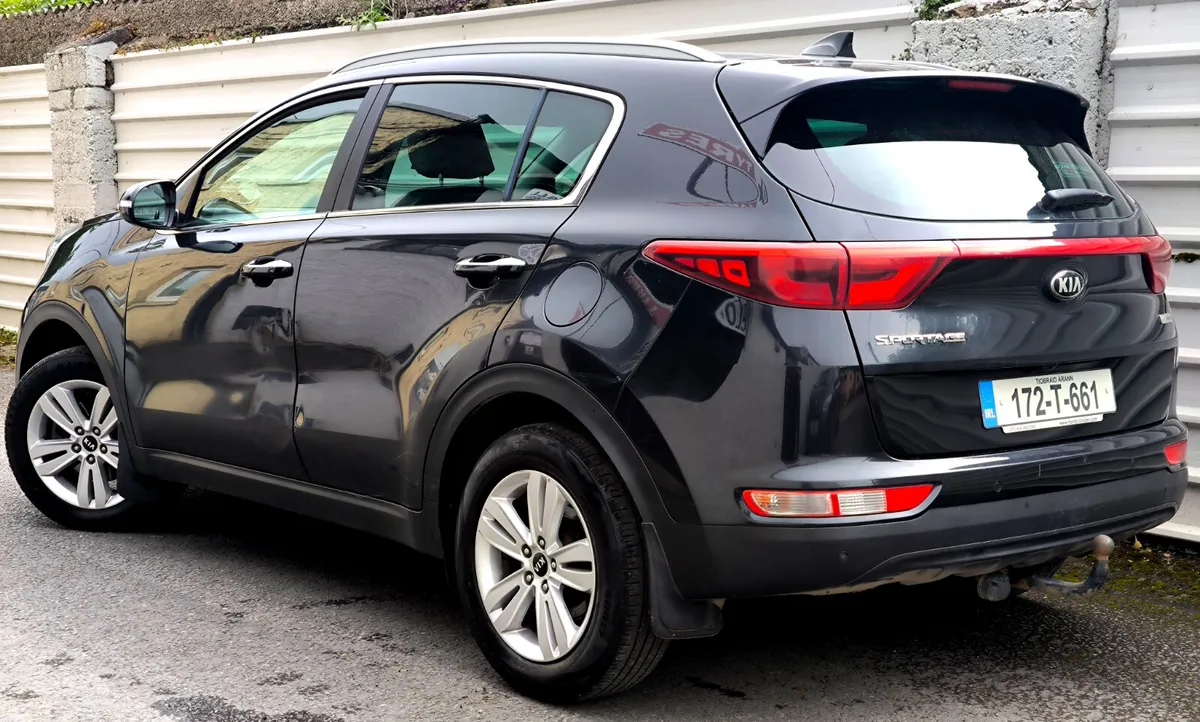 Kia Sportage 2017 PLATINUM SPEC - Image 4