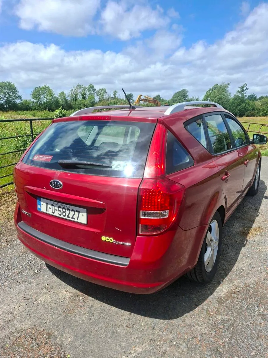 KIA CEED ESTATE NCT'D TAXED - Image 4