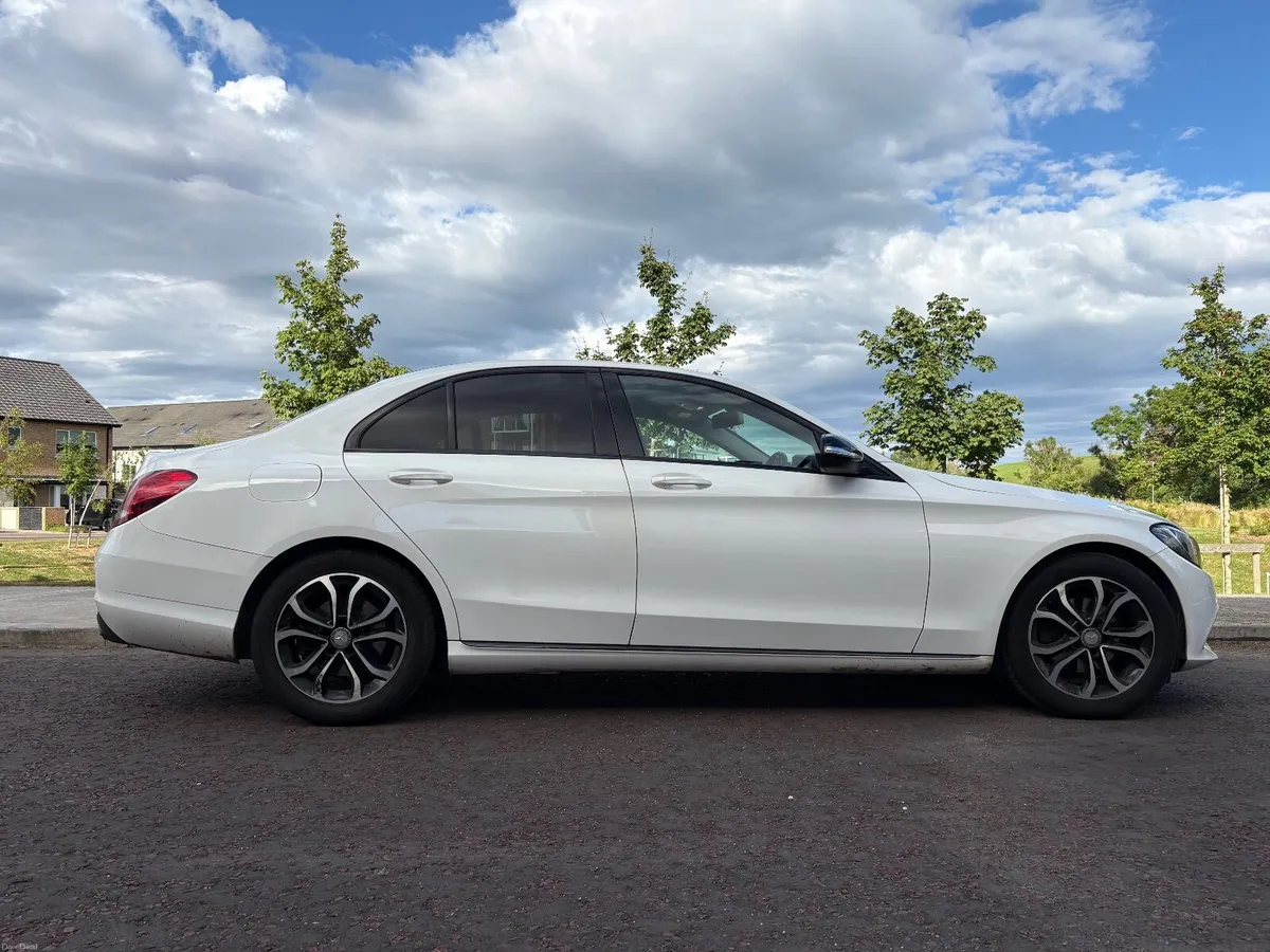 2016 Mercedes-Benz C-Class - Image 2