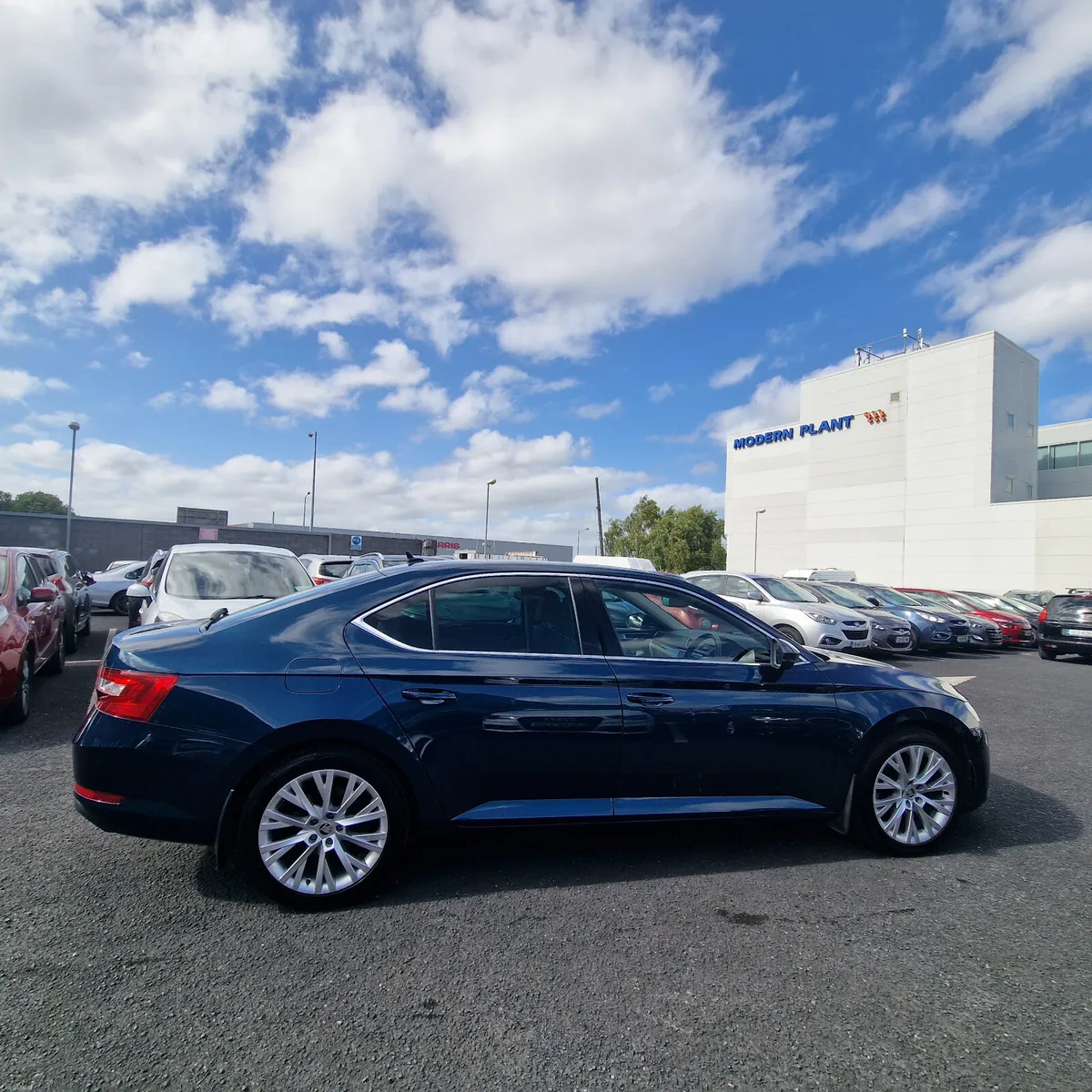 Skoda Superb 2021 SUPERB STY 2.0TDI 150HP DSG - Image 3