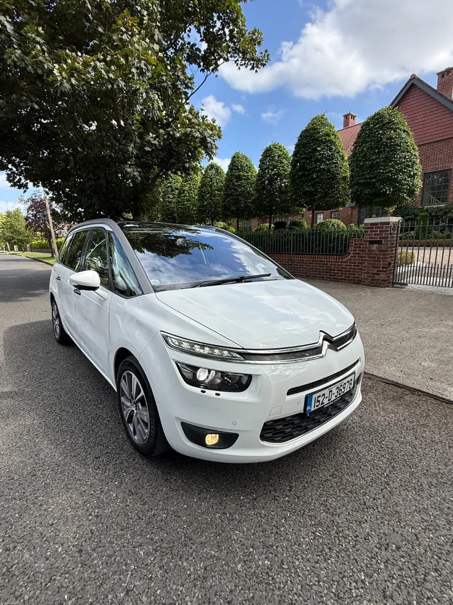 ✅ 7 Seat. Automatic.  Glass-roof.   2-yr Warranty - Image 1