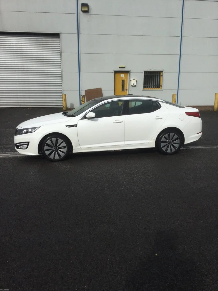 Kia Optima 2012 - Image 1