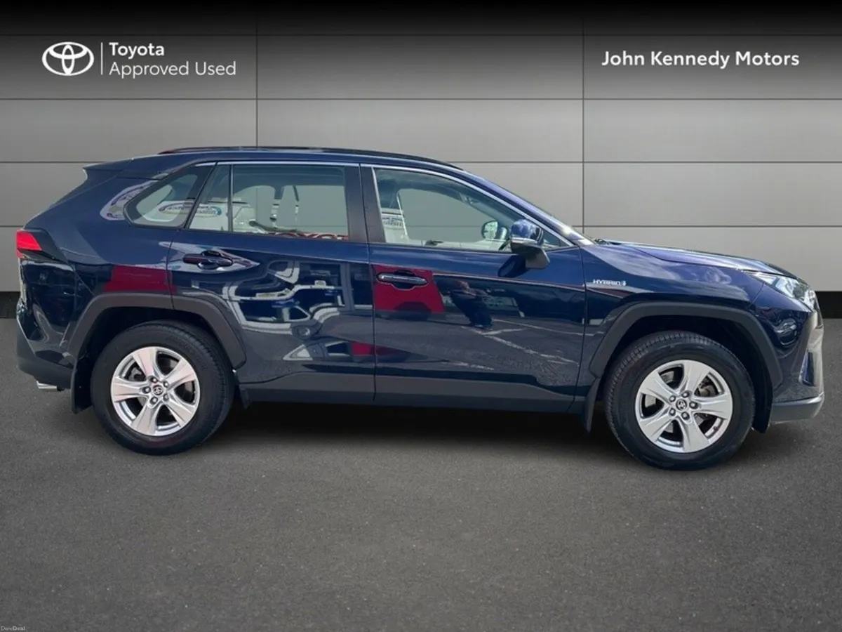 Toyota RAV4 HYBRID LUNA 2WD - Image 3
