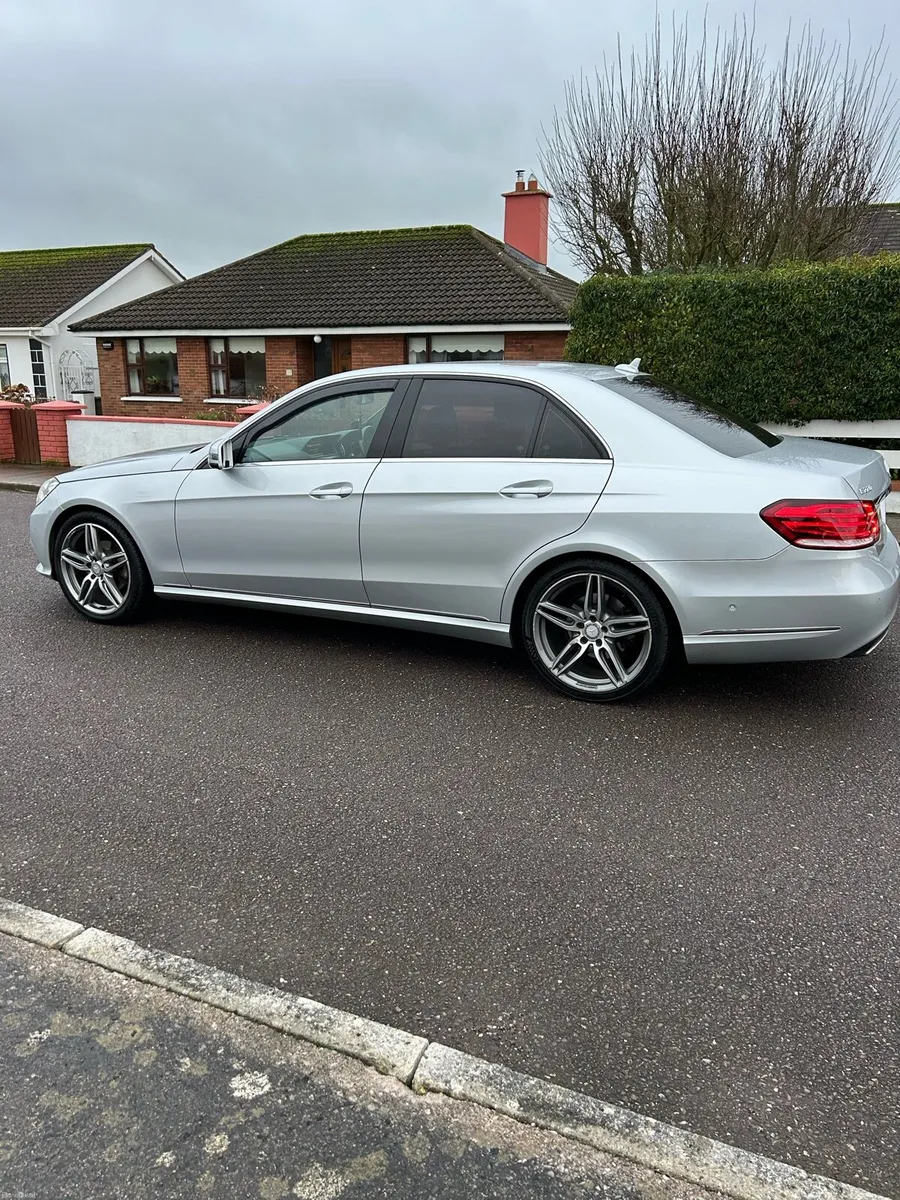 Mercedes E class 1 owner - Image 1