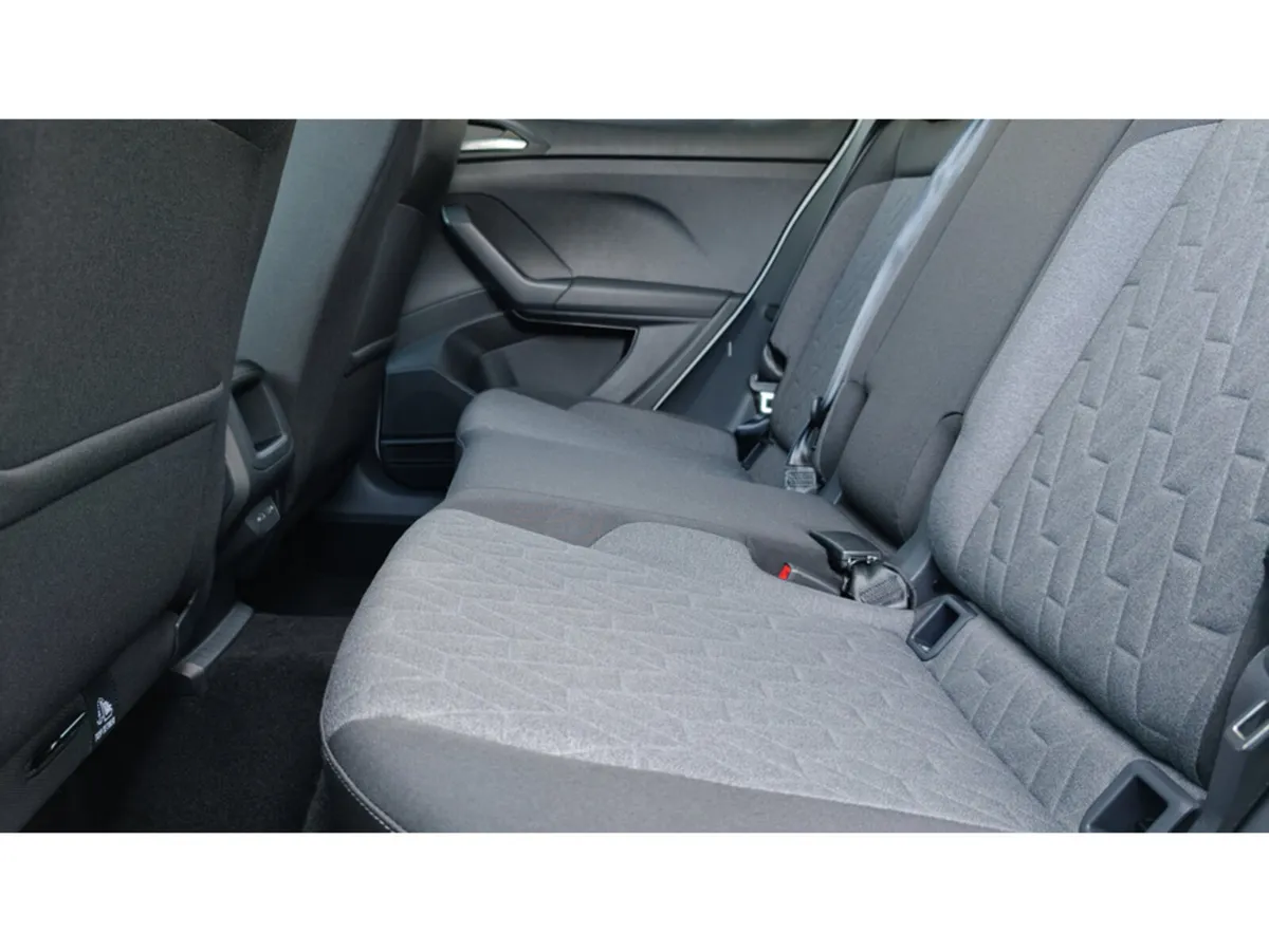 Volkswagen T-Cross T-CROSS EDITION75 1.0 M5F 95BHP - Image 4
