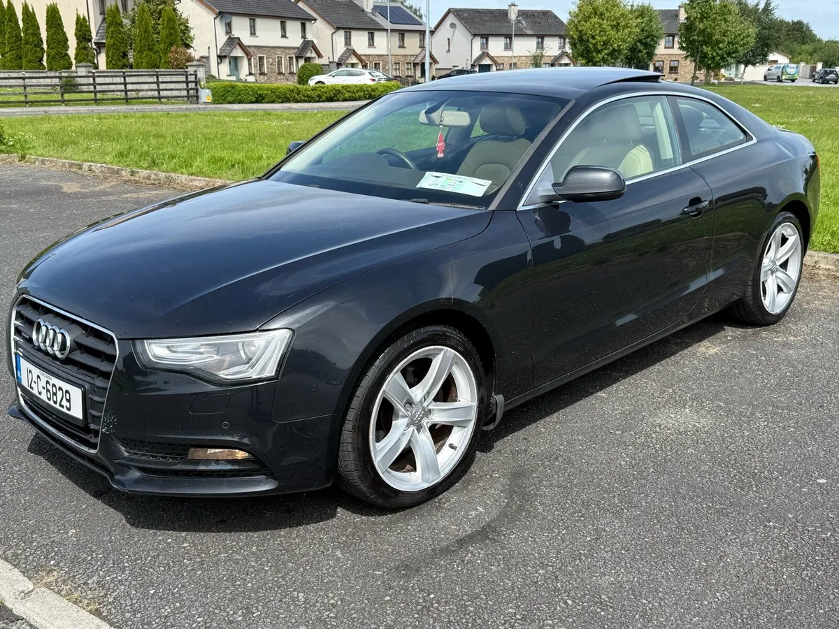 2012 Audi A5 | 177BHP | Quattro | Sunroof - Image 4