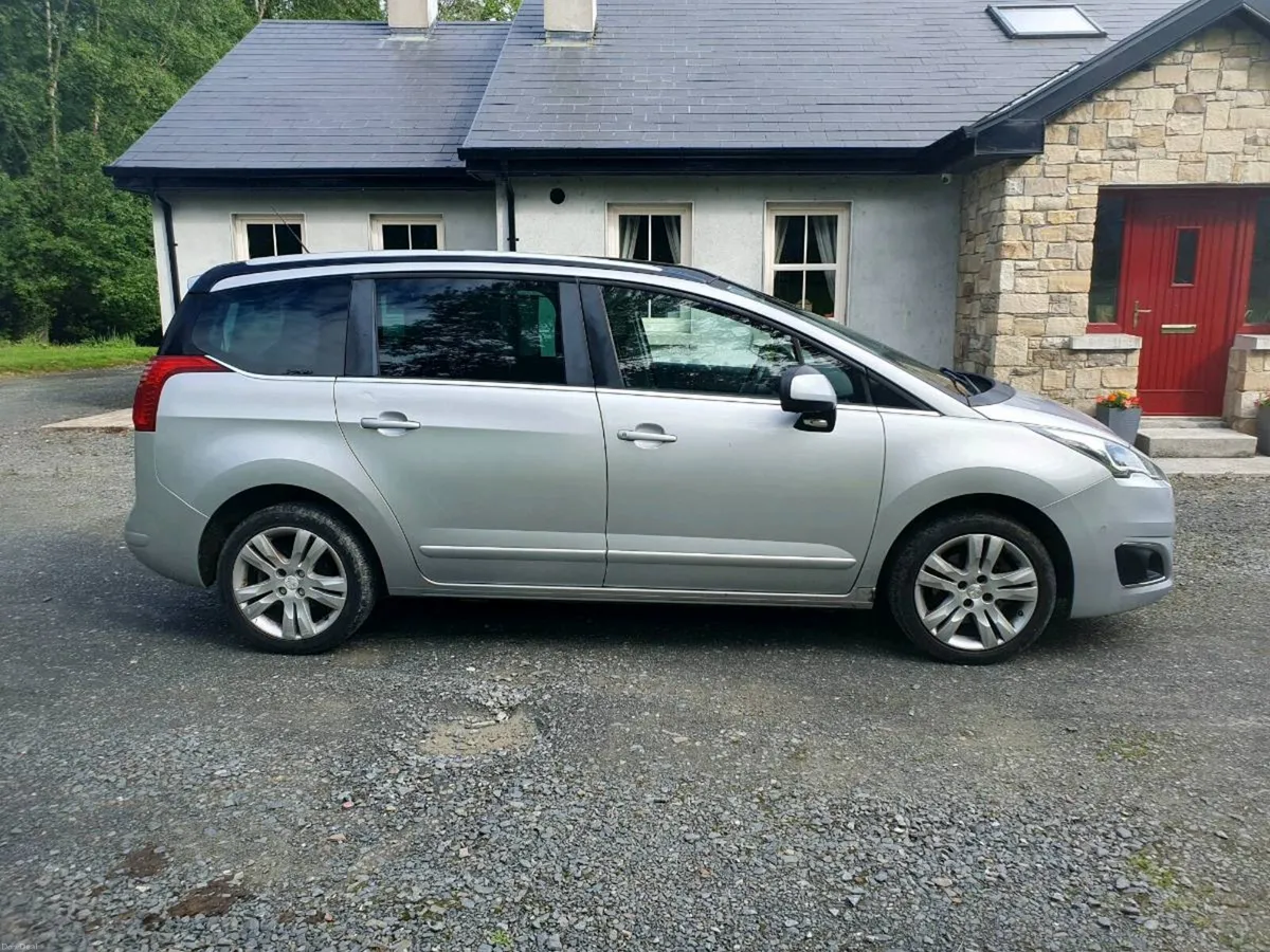 Peugeot 5008 1.6 HDI  7 Seater Full Leather - Image 3
