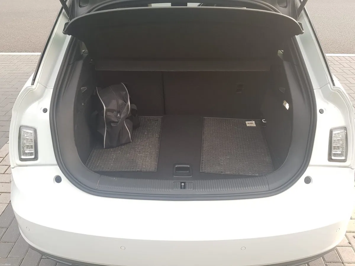 Audi A1 1.4 TFSI  S line 2015 - Image 6