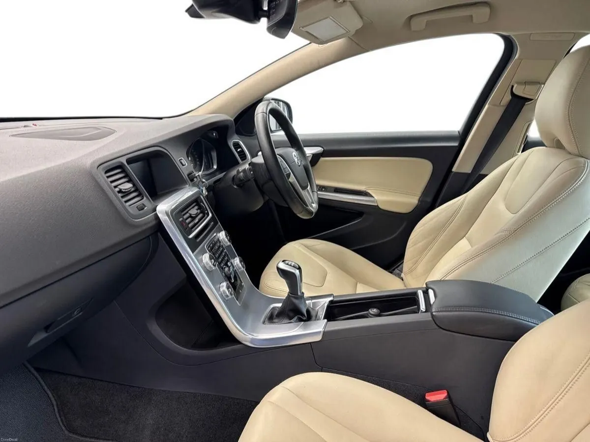 Volvo S60 D2 SE *PRICE DROP* €65 PER WEEK - Image 3
