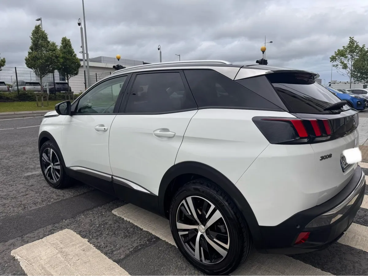 Peugeot 3008 2019 Allure Automatic - Image 2