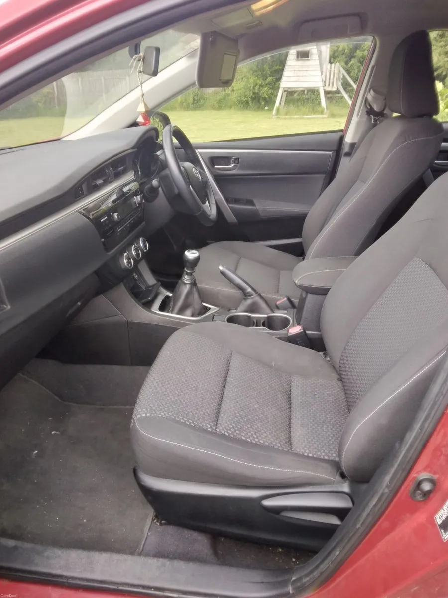 Toyota Corolla 2014 - Image 4