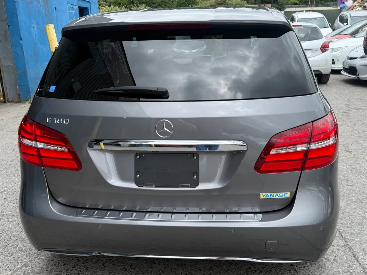 2016 Mercedes Benz B180 /1.6 Automatic - Image 4