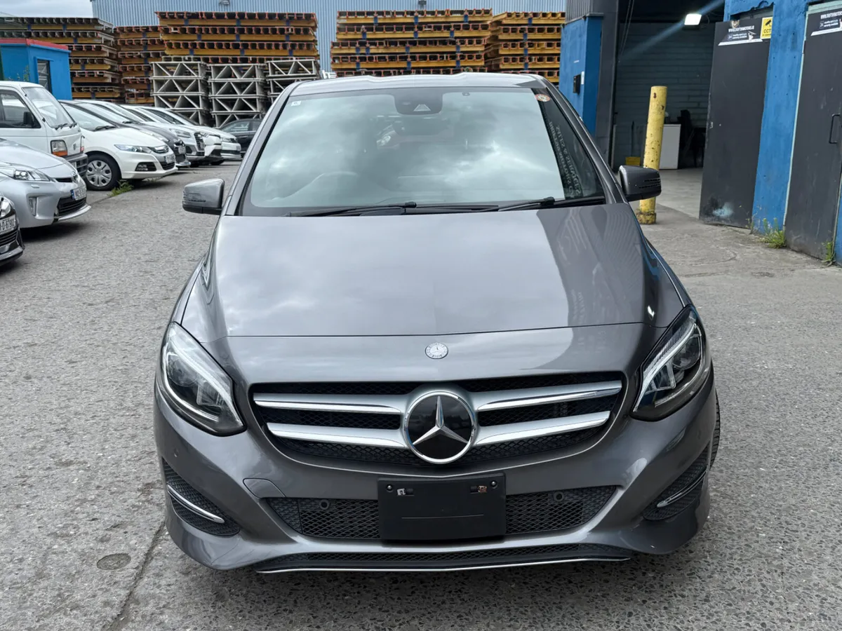 2016 Mercedes Benz B180 /1.6 Automatic - Image 6