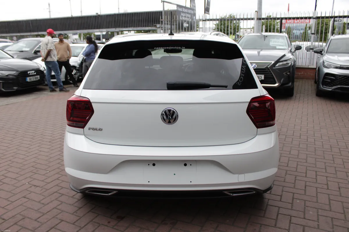 1.5TSI R-LINE DYNAMIQUE  EDITION  5DR HATCHBACK AU - Image 5