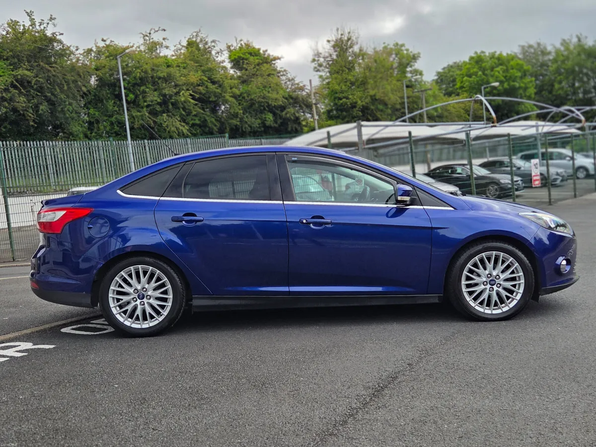 **ONE OWNER** Ford Focus TDCi - Image 4