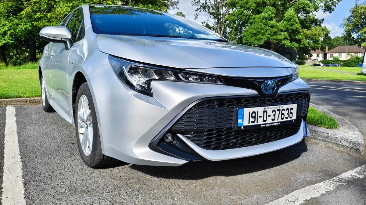 Toyota Corolla 2019 - Image 2