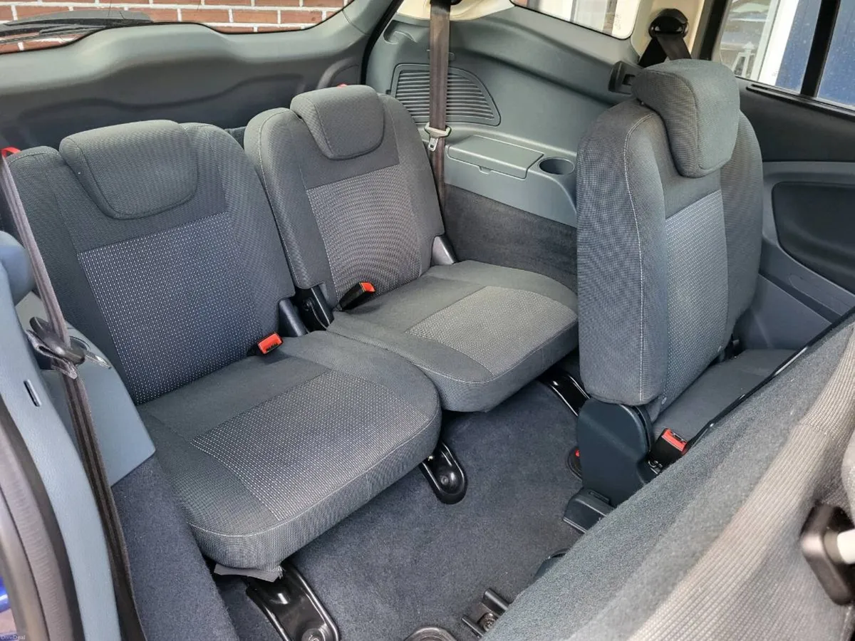 Ford Grand C Max 1.6TDCI 7 seater - Image 5