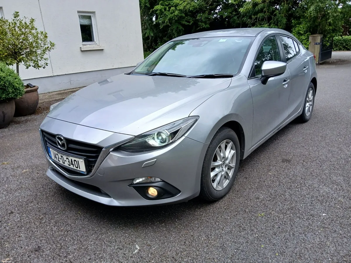 Mazda Mazda3 NCTd & Taxed €1600 - Image 2
