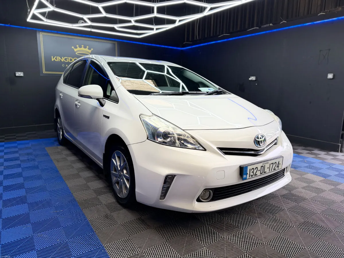 Toyota Prius 7 SEATS,Nct 08/26 ONLY 2  OWNERS - Image 3