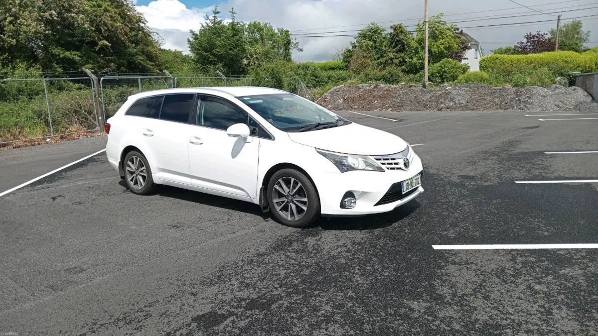 Toyota Avensis - Image 1