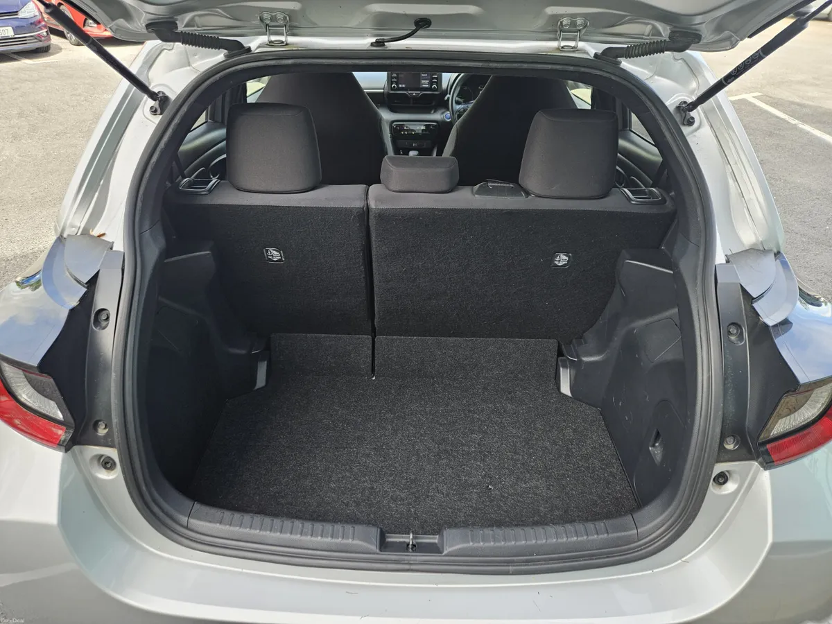 Toyota Yaris 2021 1.0L Petrol Auto - Image 5